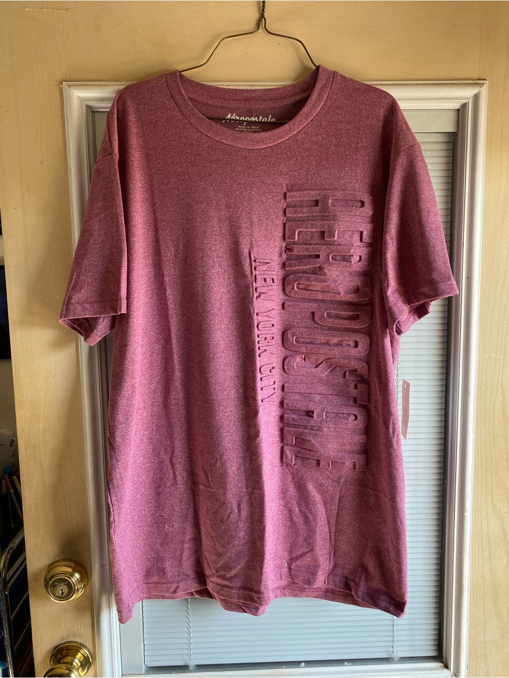 Aeropostale Men's Short Sleeve Tee - Mauve